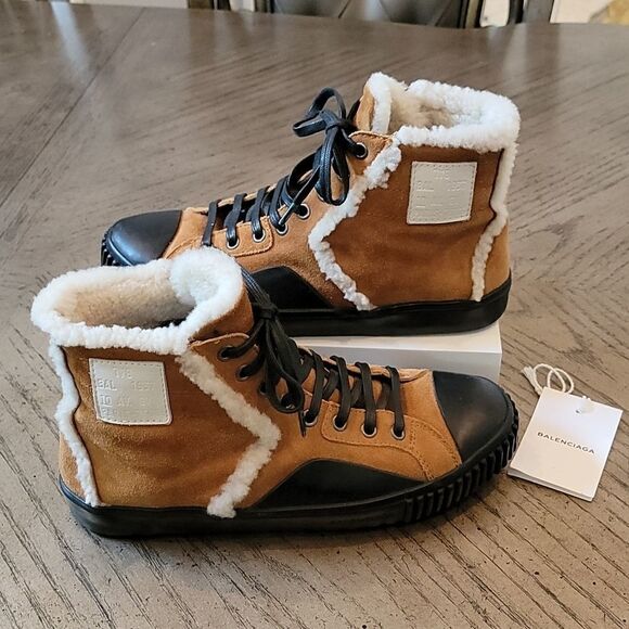 Balenciaga size 38 or 8 shearling fur suede Hightop sneaker HOsT PiCk🤎 - Picture 1 of 11